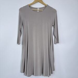 Mittoshop Bamboo Viscose Dress Small Beige Soft Stretchy Lightweight Pockets NWT